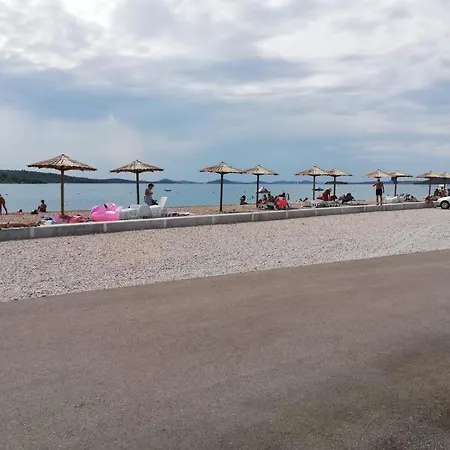 In With Sea View, Terrace, Air Conditioning, Wifi Apartmán *