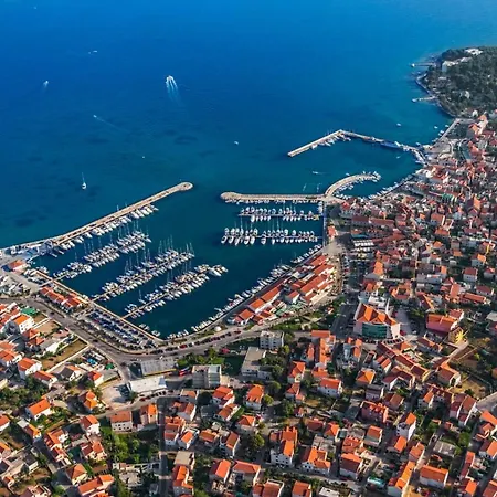 In With Sea View, Terrace, Air Conditioning, Wifi Apartmán