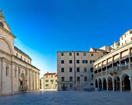 In With Sea View, Terrace, Air Conditioning, Wifi