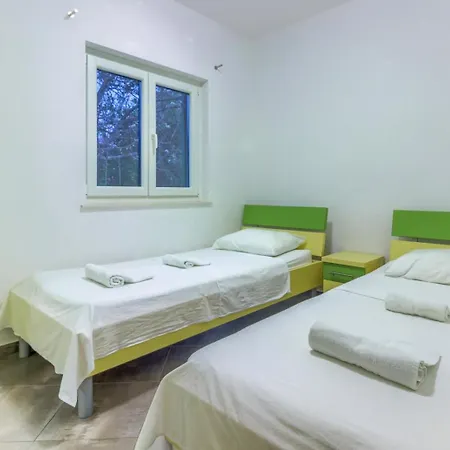 Apartmán In With Sea View, Terrace, Air Conditioning, Wifi