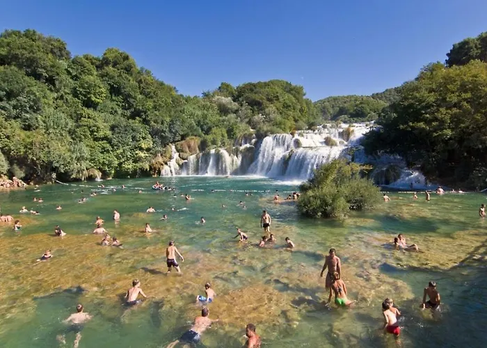 In With Sea View, Terrace, Air Conditioning, Wifi 皮罗瓦茨