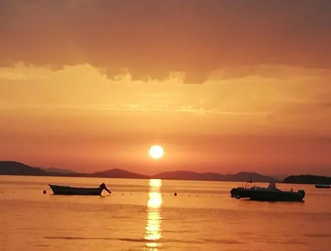 In With Sea View, Terrace, Air Conditioning, Wifi *