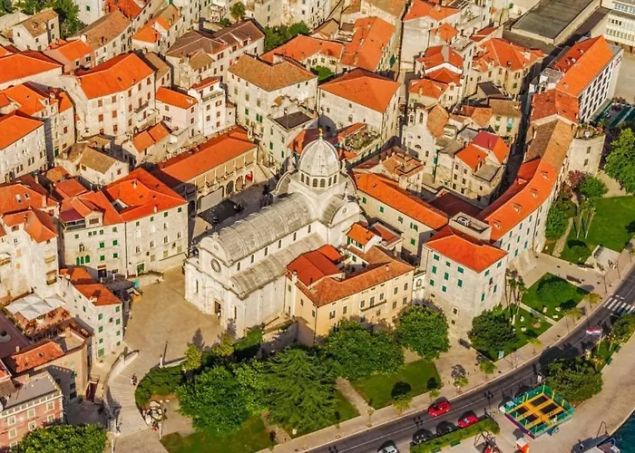 In With Sea View, Terrace, Air Conditioning, Wifi * 皮罗瓦茨