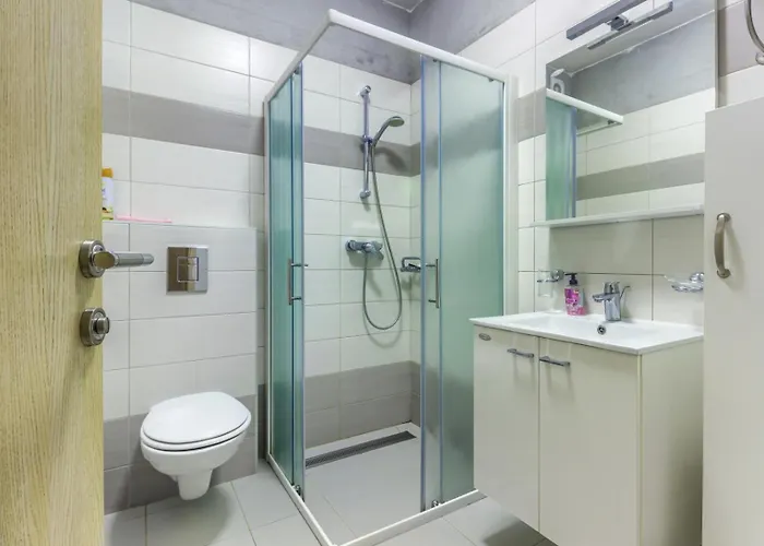 In With Sea View, Terrace, Air Conditioning, Wifi 公寓